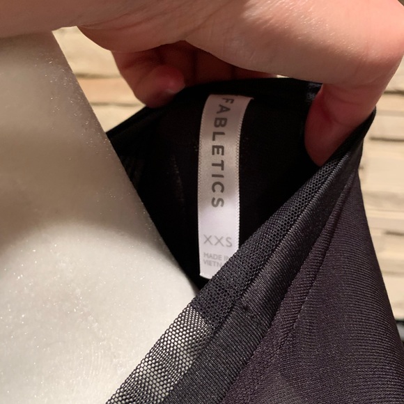 Fabletics Open Back Top - Picture 3 of 3